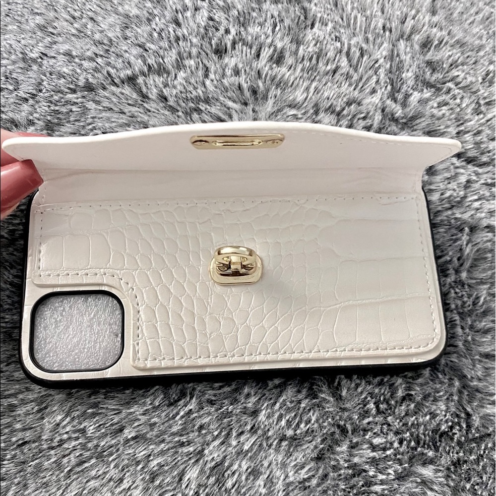 iPhone 11 Pro Wallet Case